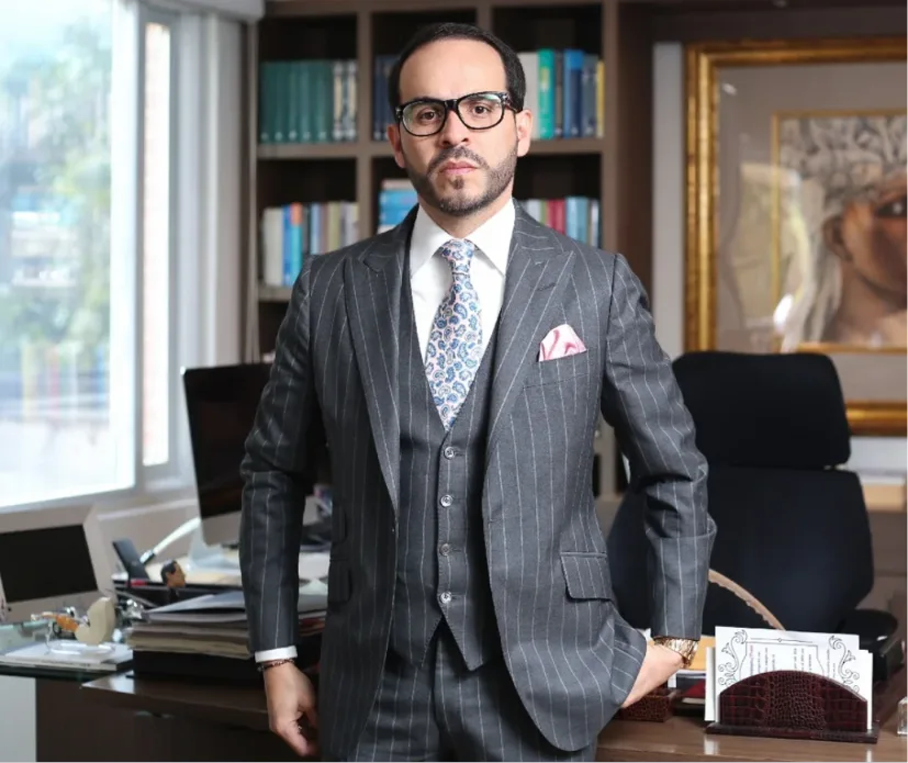 El nuevo presidente de Colombia es fundador de la firma de abogados, De La Espriella Lawyers